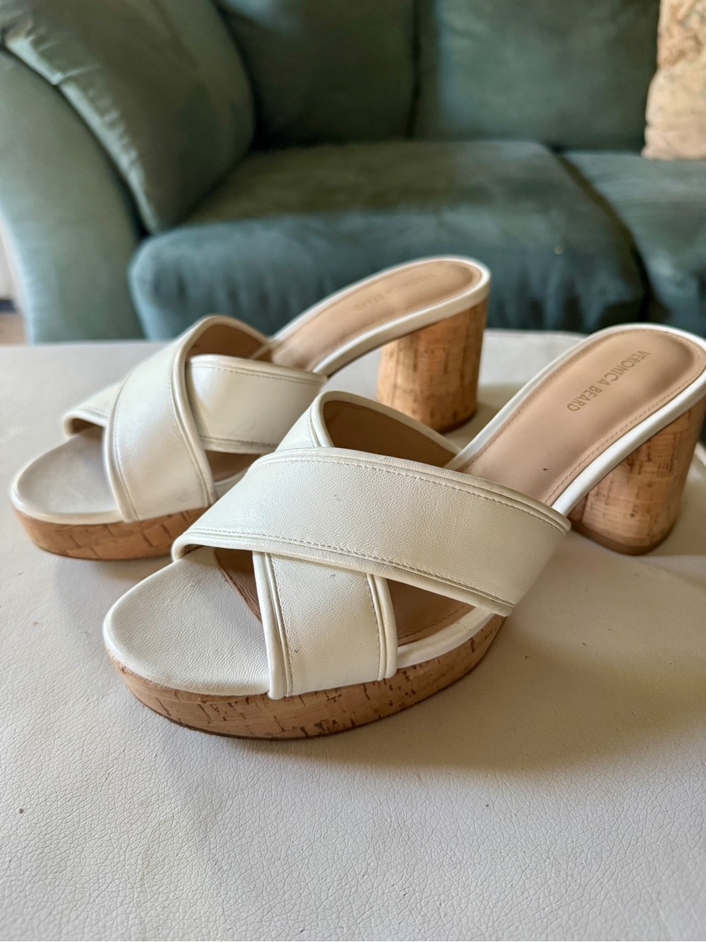 Veronica Beard Womens 9.5M Dory
Sandals White Leather Cork Platform
Heel Slide